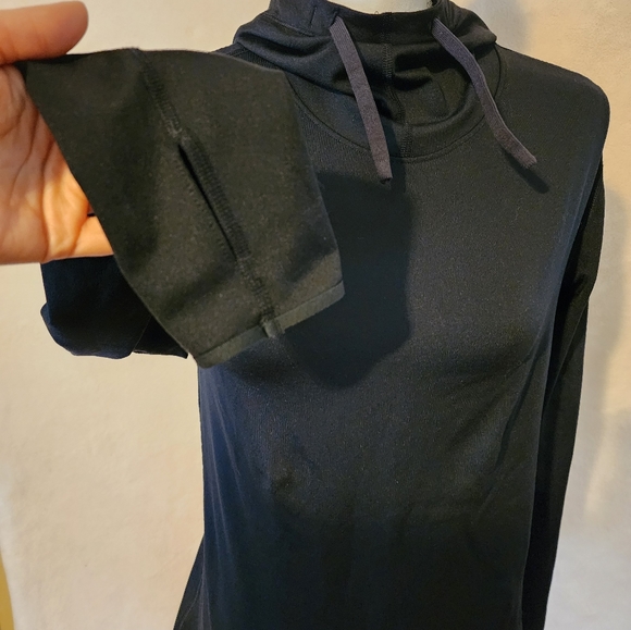 Nike Pro pullover - Picture 2 of 7